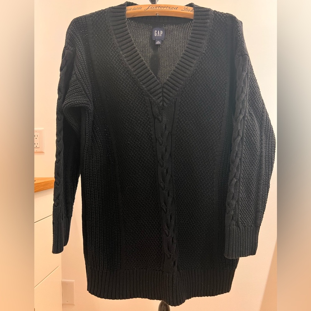 GAP Black Cable Knit Sweater
